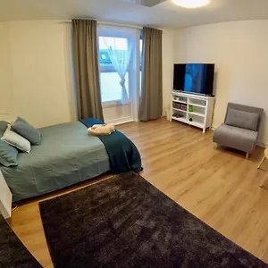 Lovely One Bedroom Flat In The Heart Of Apartamento