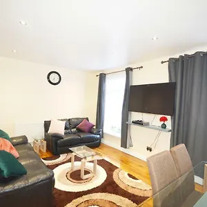  Appartement Modern 4 Bedroom